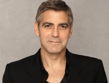 Джорджа Клуни и его жену защитят от маньяка