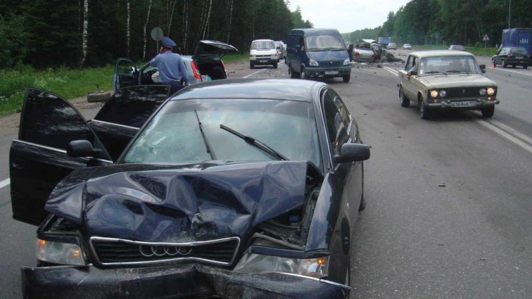 Автомобиль Пресняковой сбил насмерть пешехода (ФОТО)