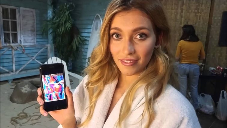 Регина Тодоренко во время кругосветного путешествия занималась сексом по Skype за деньги (ФОТО)