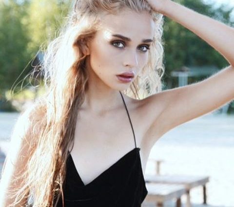 А где грудь?: известная украинская модель снялась в откровенной фотосессии (ФОТО)