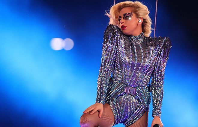 Огонь, блестки и сумасшедшая энергия: зажигательная Леди Гага устроила феерическое шоу (ФОТО)