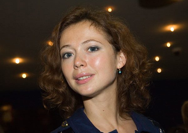 «Без фильтров и макияжа))»: Елена Захарова ошеломила своим постаревшим видом