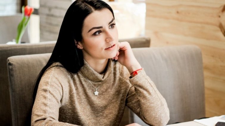«Хочу возродить папины песни»: Дочь известного украинского певца призналась, почему пришла на «Голос»